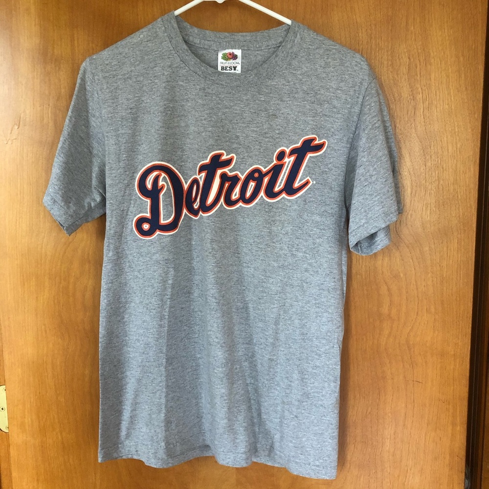 DETROIT T-shirt